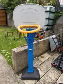 Kids basketball stand
