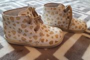 Baby shoes