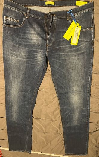 armani Versace jeans genuine various sizes 32 34 36 38 40