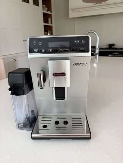 Delonghi Coffee Machine