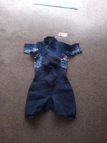 wetsuit