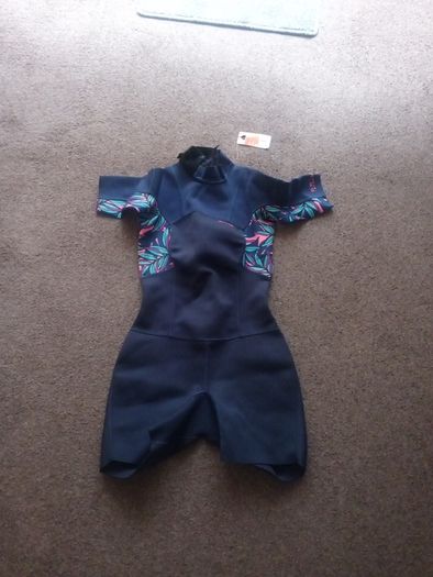 wetsuit