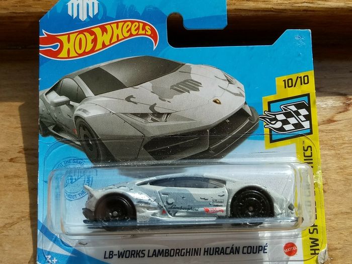 Hot Wheels Lamborghini Huracan