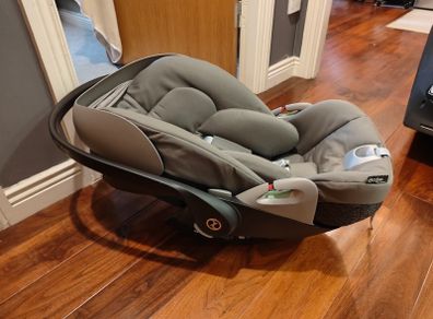 CYBEX Cloud T i-Size Car Seat and Base T ISOFIX