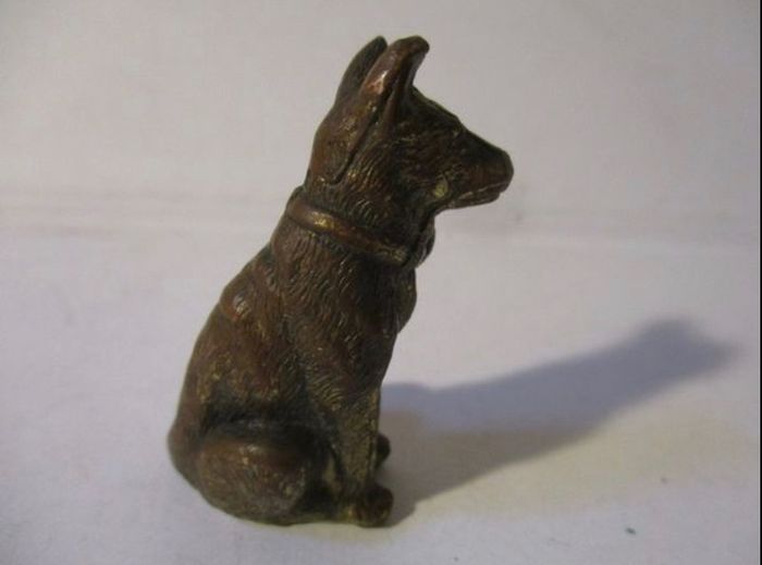 Japanese Bronze Dog