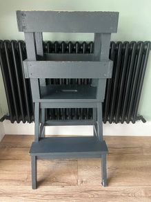 Kitchen helper / learning tower