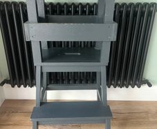 Kitchen helper / learning tower