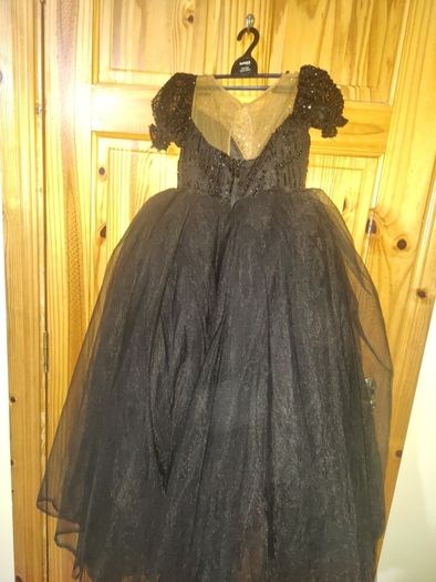 beautiful girl dress