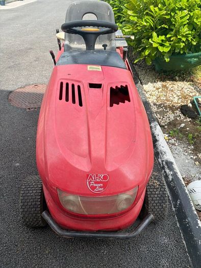 Lawnmower