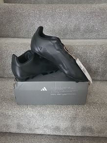 New Adidas Football size 5uk