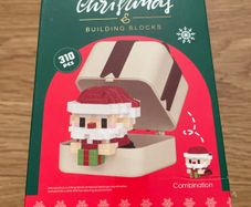 mini Santa building blocks