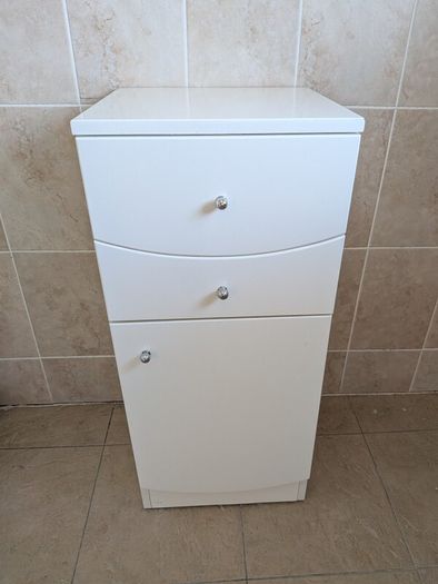 bathroom cabinet