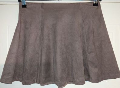 Beautiful velvet mini skirt from Forever 21