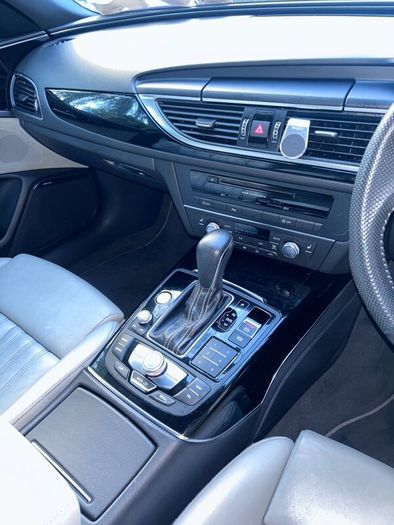 Audi A6 S-line Black Edition - 2.0 Automatic TDI