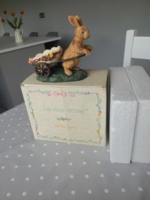 Olde World Heritage collectable Easter bunny figurine