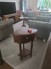 mahogny corner table