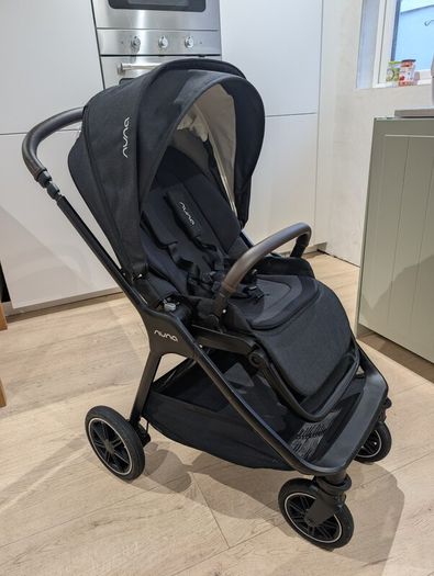 Nuna Triv Next pushchair