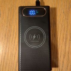 Power bank with wirless and fast charging