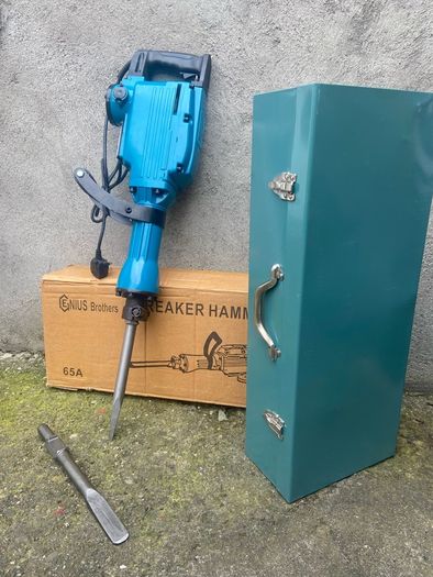 Demolition Breaker 2200w 220v Free Delivery
