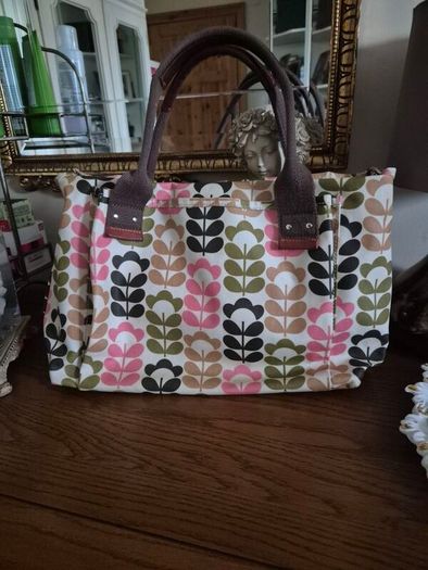 Orla Kiely Pink Green Tan Ivory Floral Stem Oilcloth Crossbody Bag