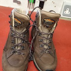 Meindl gore-tex hiking boots