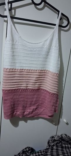 tops  sizes 12 ans 14