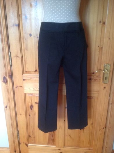 Size10 Black Capri Trousers