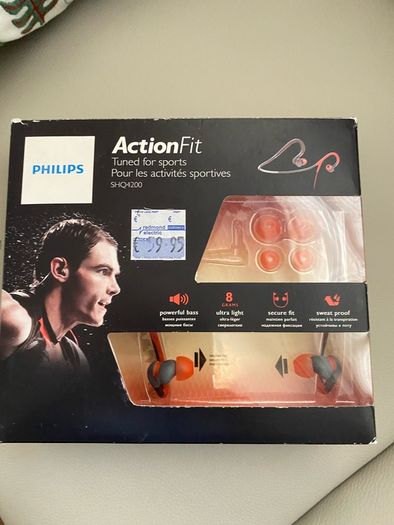 New Philips action fit tuned for sports headphones