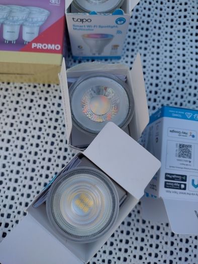 15 GU10 bulbs mixed brands