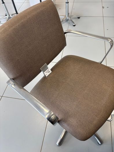 Back Wash Massage Unit with Foot Rest - new