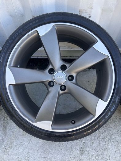 Genuine Audi TTRS 20" Alloy Wheels