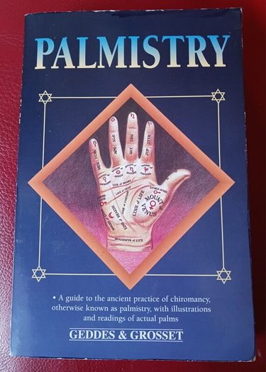 Palmistry  / Geddes & Grosset / 2000