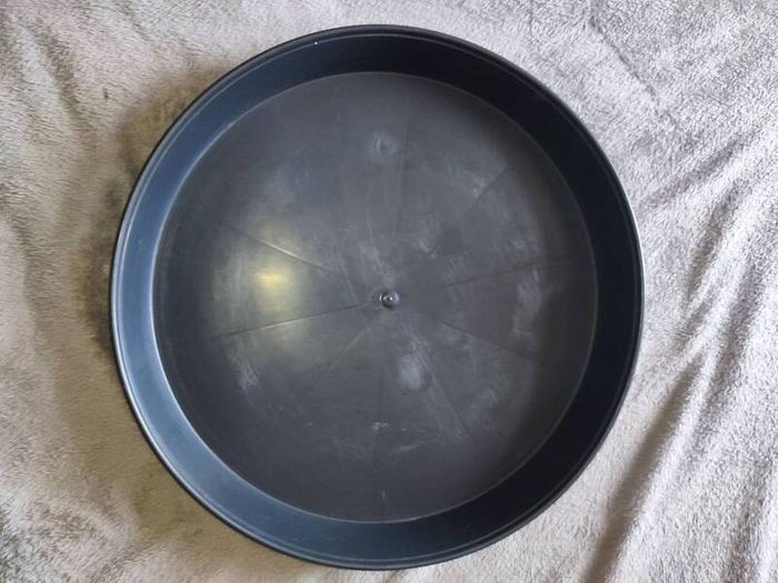 2x 45cm Plant Pot Saucers  Drip Trays Black