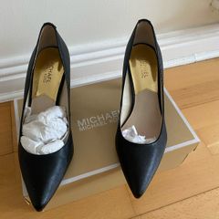 Michael Kors Shoe
