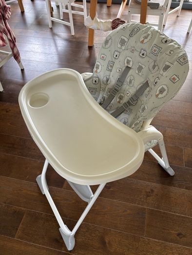 Foldable baby high chair