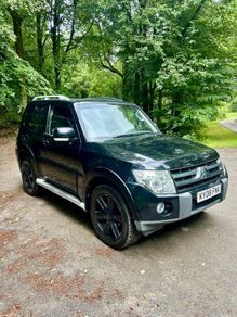 Mitsubishi Shogun Commercial