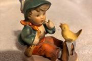 Vintage Goebel Figurine