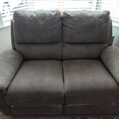 Reclining couches from ezliving