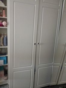 4 Wardrobe doors.