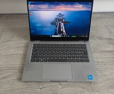 DELL Latitude 5320 2-in-1 360 Rotated Touchscreen Laptop