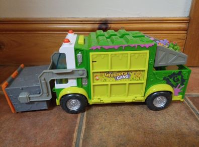The Grossery Gang Much Chuck Garbage Truck