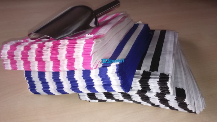 Job Lot 300 candy bags stripe bags + stainless steel scoop deal for candy weddings parties candy cart shop small retails and sweet shops SIZE 5x7 inches eco friendly