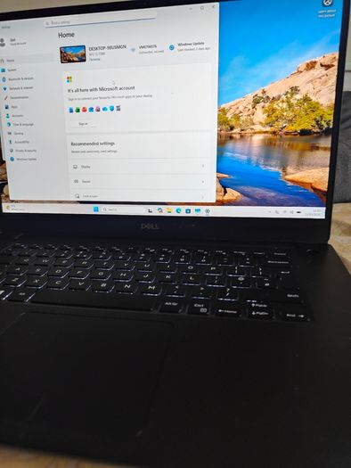 XPS 15  7590, i5-9300H,16gb DDR4, 512gb NVMe, battery over 6 hours, good condition, original charger