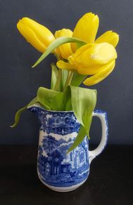 Fabulous Antique Blue and White Hot Chocolate Pot By George Jones & Sons in the Abbey Pattern, Circa 1901-1921, Capacity 1 Pint, Lid is Missing