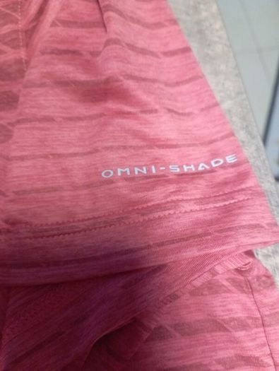 columbia polo shirt(omni shade) size large