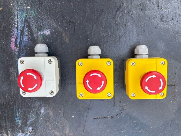 Twist Release Emergency Stop Push Button, Surface Mount,