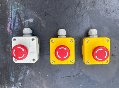 Twist Release Emergency Stop Push Button, Surface Mount,