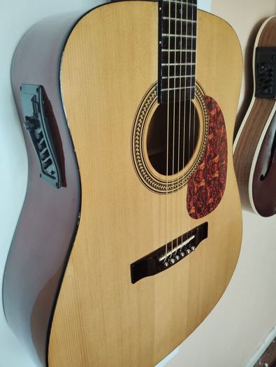 Valencia semi acoustic guitar