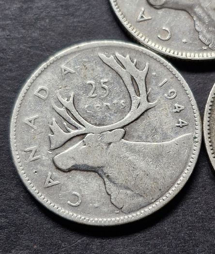 Canada 1942/43/44 Silver 25 Cents coins - George VI