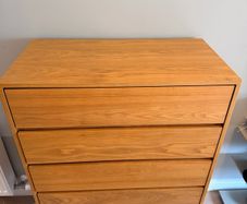 Alexis 5 Drawer Chest of Drawers Very Good Condition